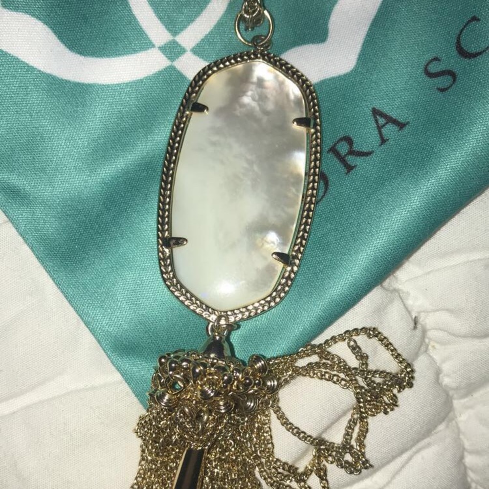 KENDRA SCOTT RAYNE NECKLACE